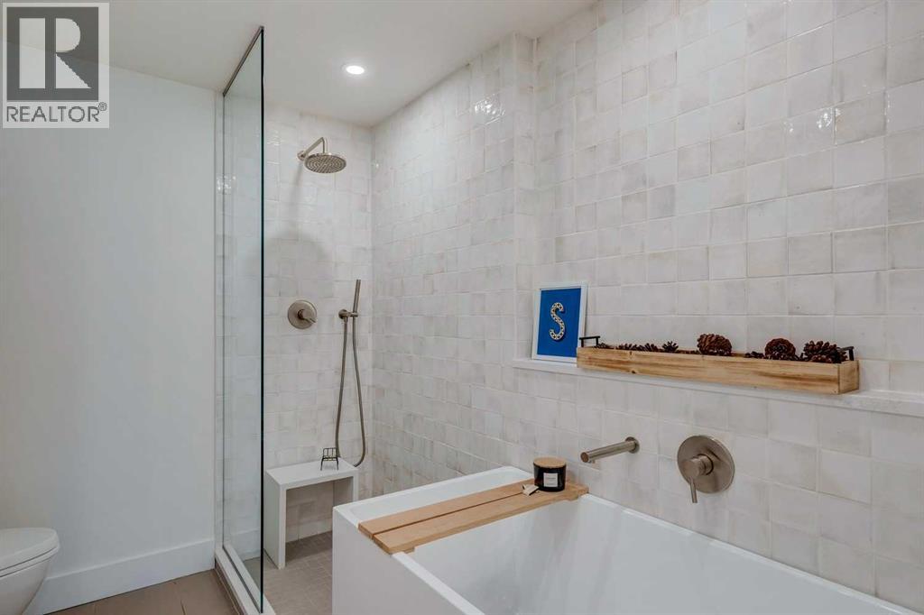 Single Family House Multi-level for Sale in    Street SW Beltline Calgary 