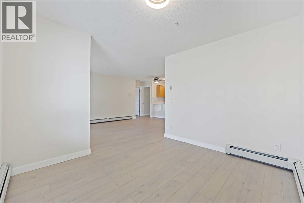 Single Family House for Sale in    Street NE Beddington Heights Calgary 
