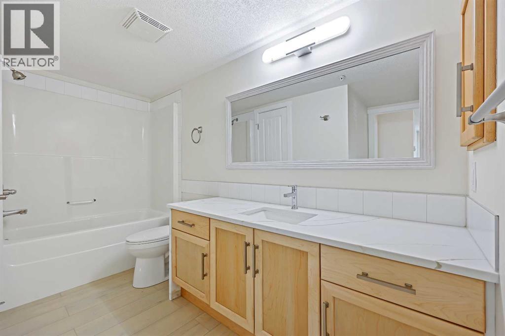 Single Family House for Sale in    Street NE Beddington Heights Calgary 