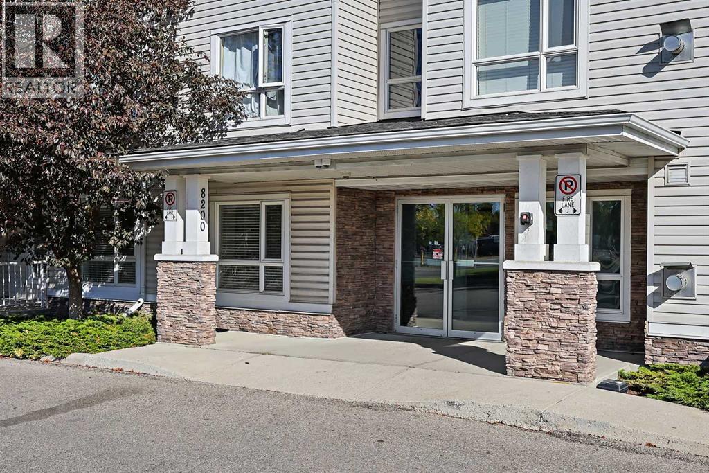 Single Family House for Sale in    Street NE Beddington Heights Calgary 