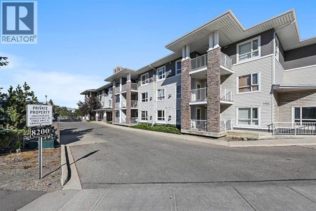Single Family House for Sale in    Street NE Beddington Heights Calgary 