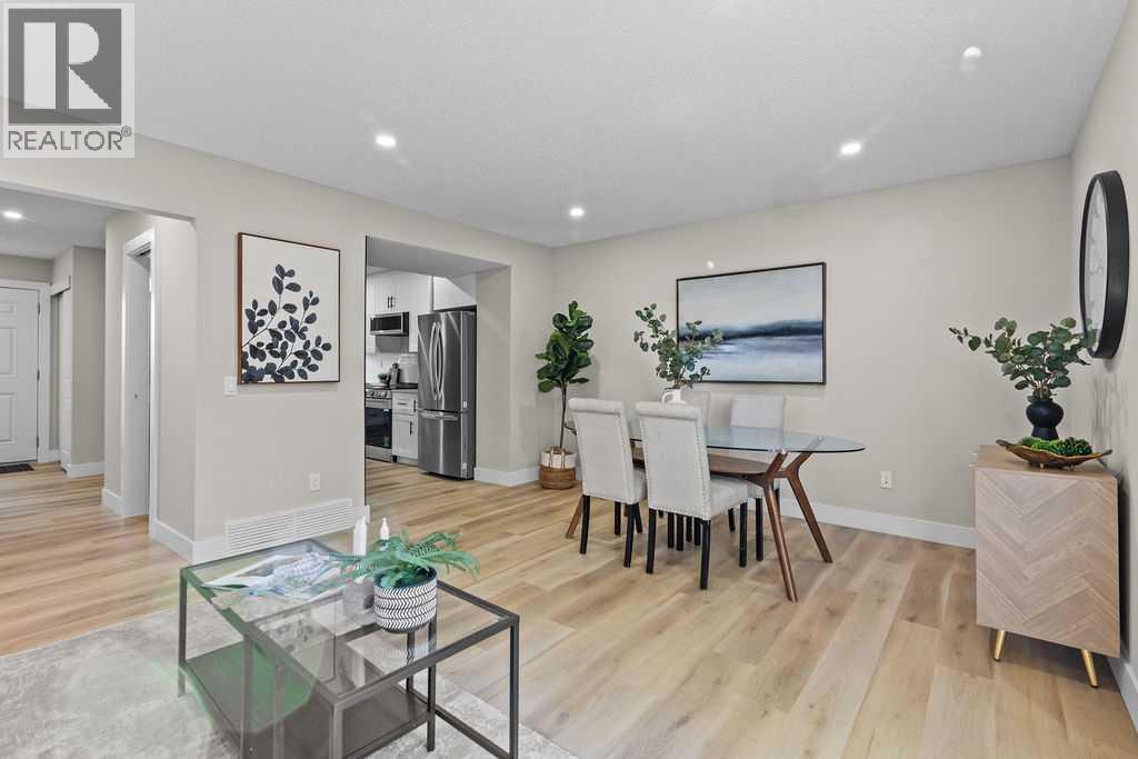 Single Family House for Sale in    Avenue SW Glamorgan Calgary 