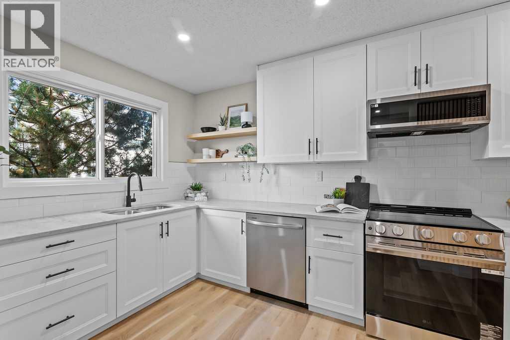 Single Family House for Sale in    Avenue SW Glamorgan Calgary 