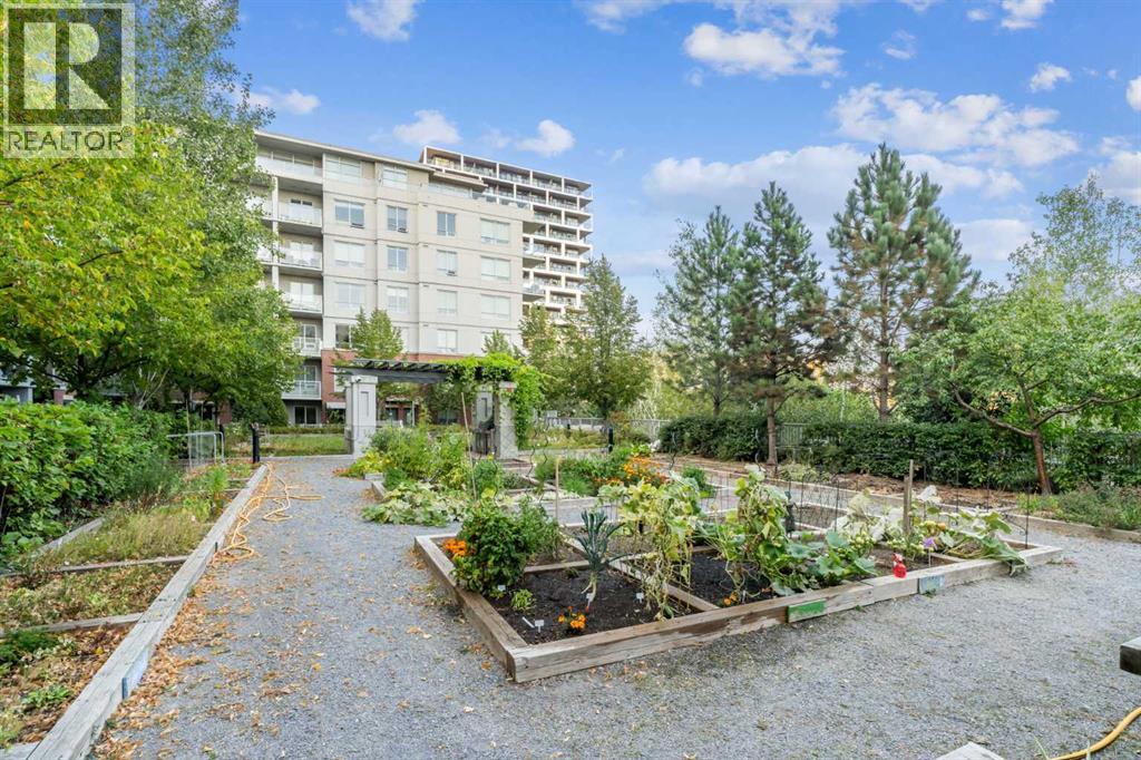 Single Family House for Sale in    Street NE Bridgeland/Riverside Calgary 