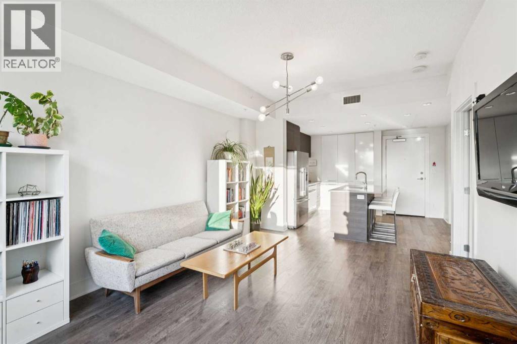 Single Family House for Sale in    Street NE Bridgeland/Riverside Calgary 