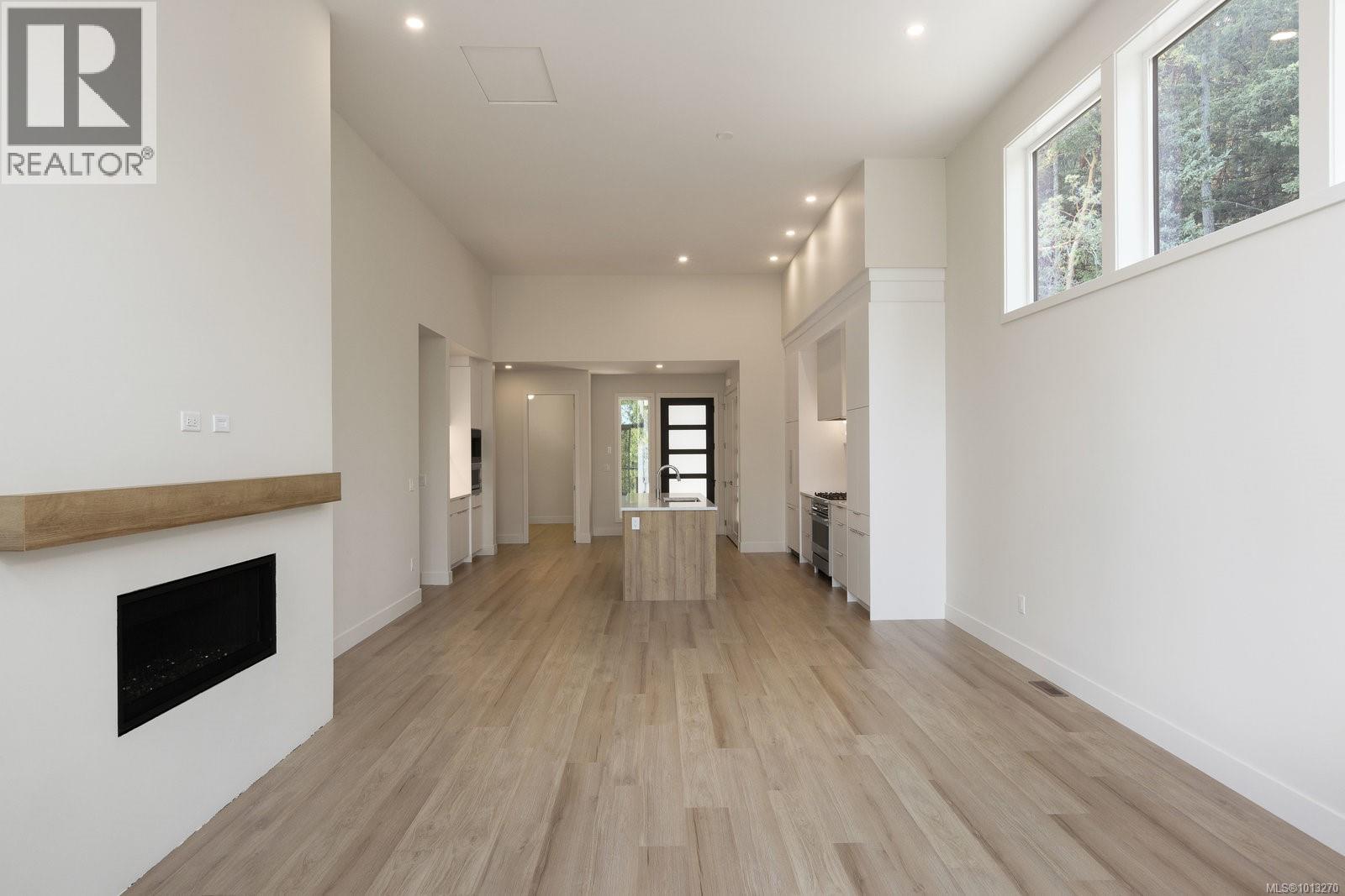 101 2332 Copper Rock Court, Langford