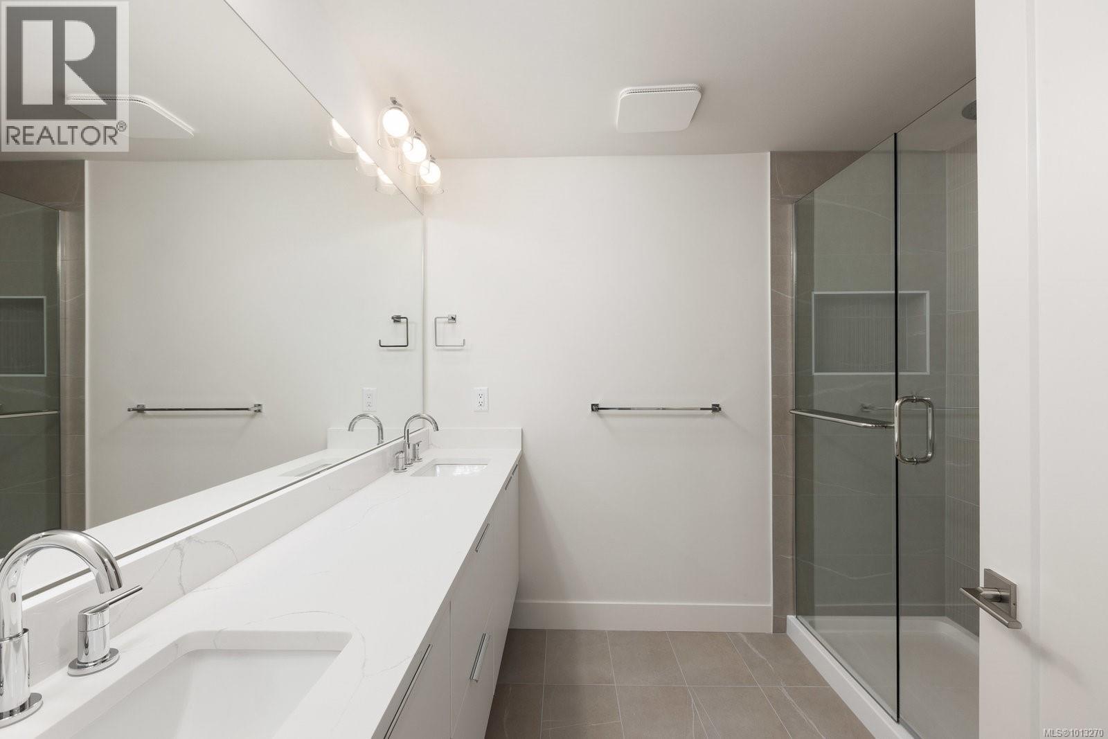 101 2332 Copper Rock Court, Langford