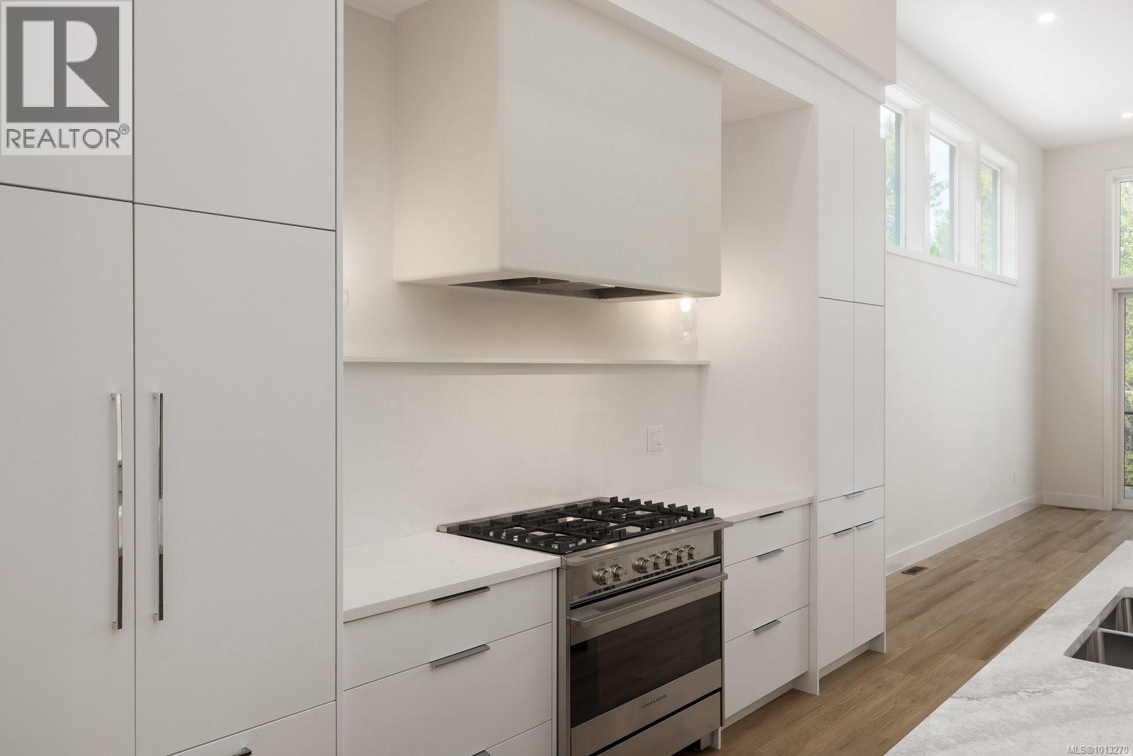 101 2332 Copper Rock Court, Langford