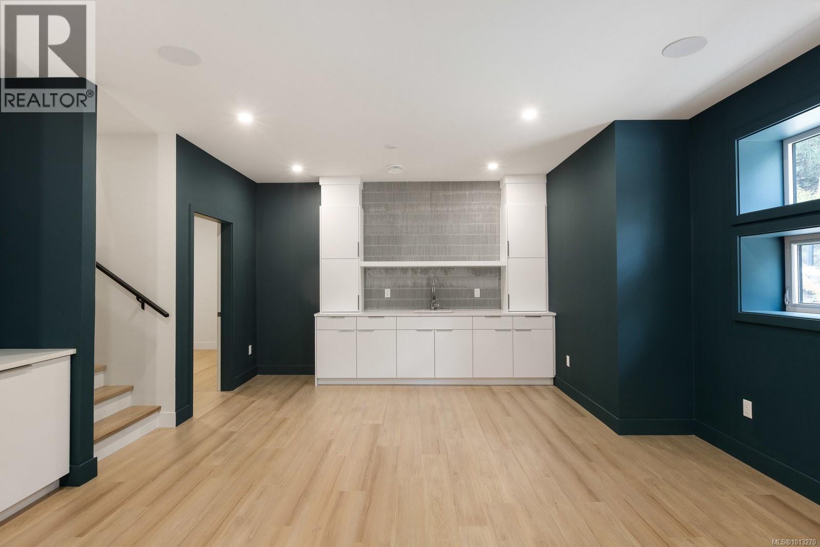 101 2332 Copper Rock Court, Langford
