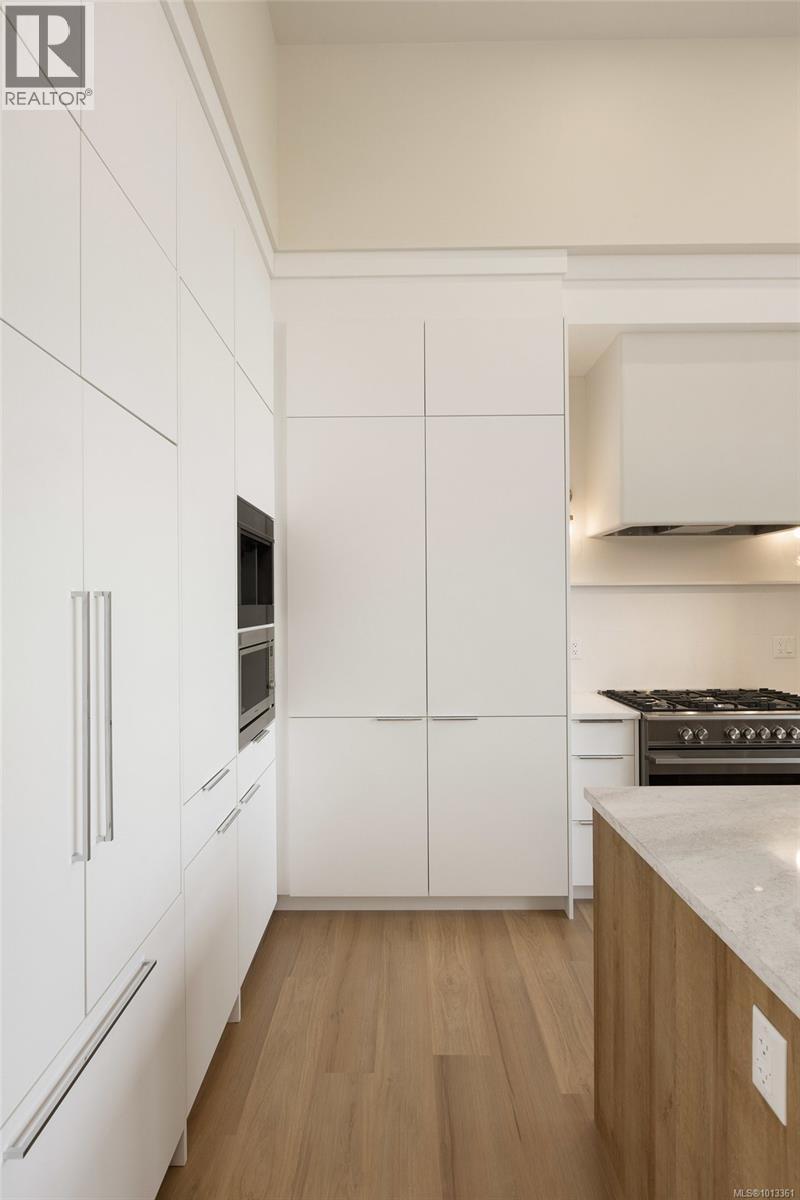105 2332 Copper Rock Court, Langford