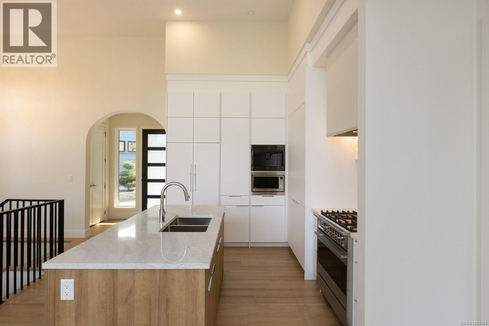 105 2332 Copper Rock Court, Langford