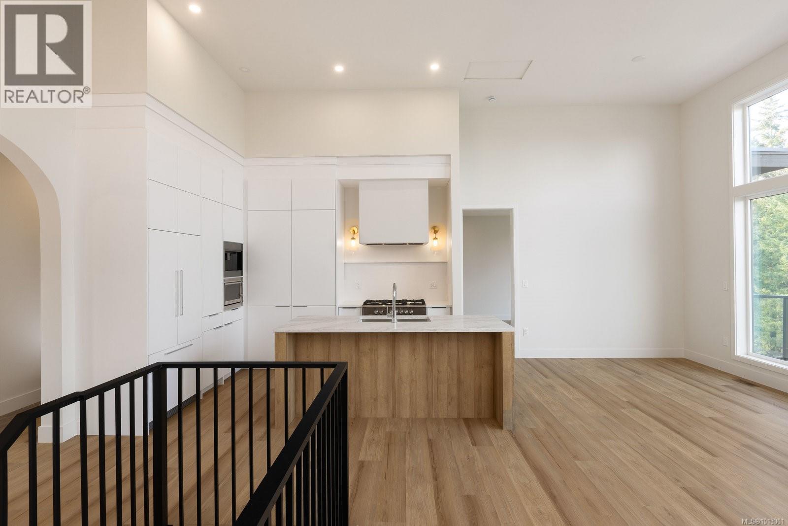 105 2332 Copper Rock Court, Langford
