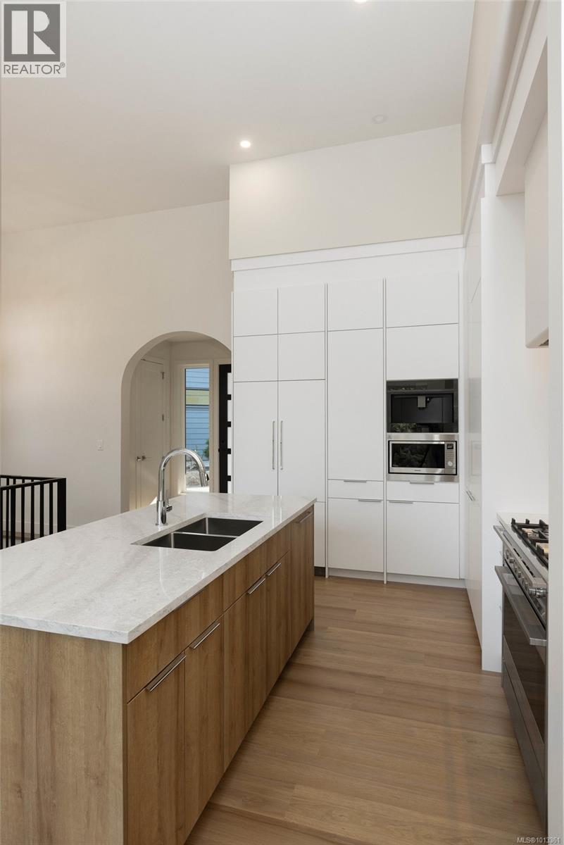 105 2332 Copper Rock Court, Langford