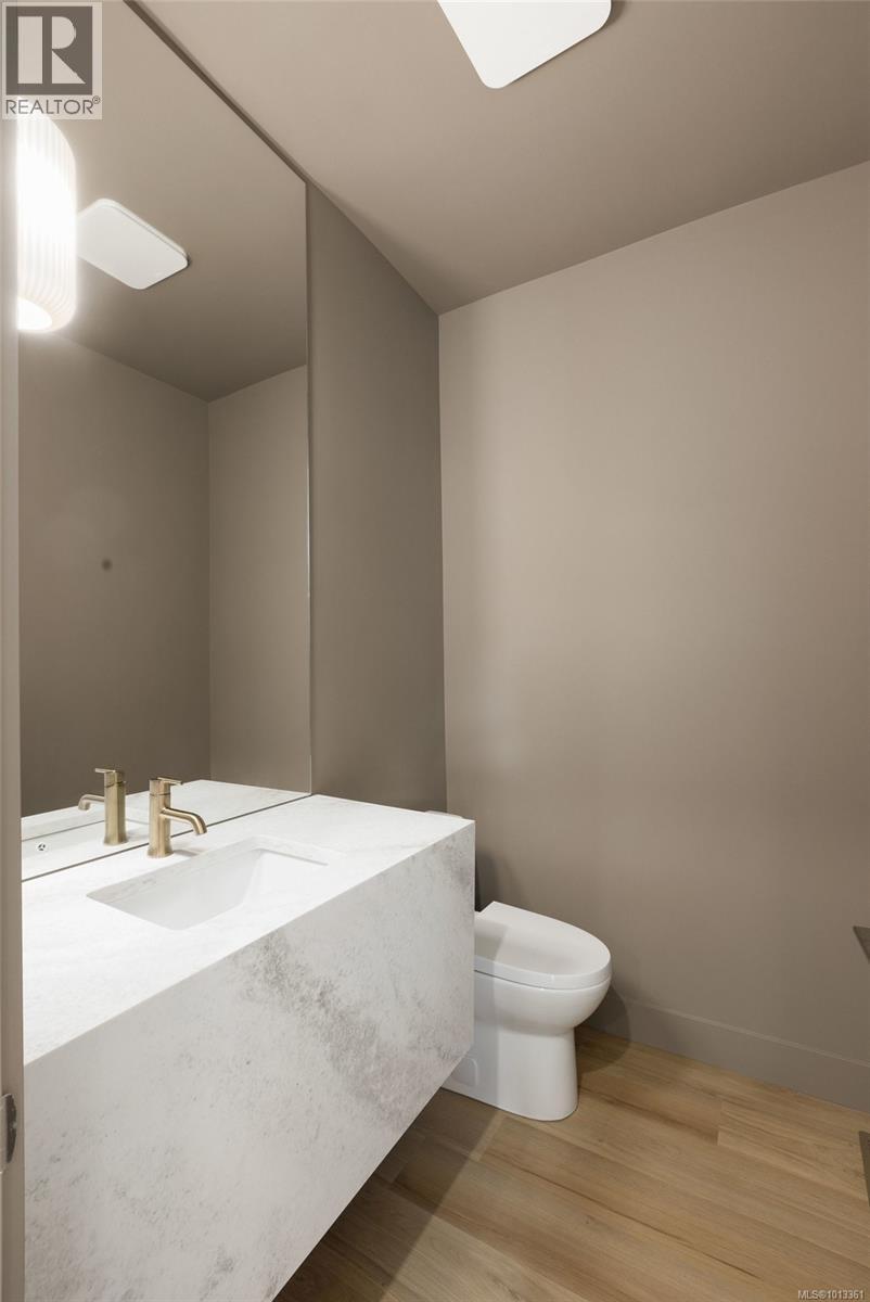 105 2332 Copper Rock Court, Langford