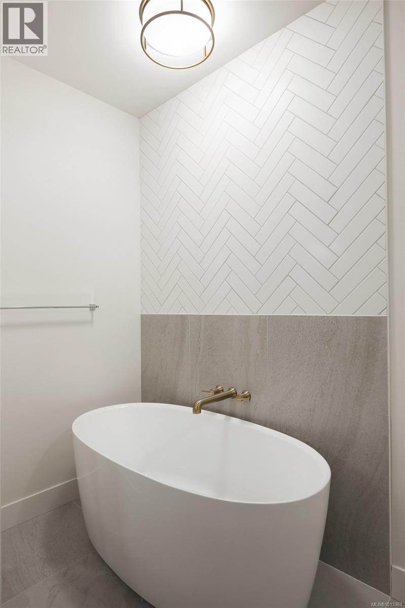 105 2332 Copper Rock Court, Langford
