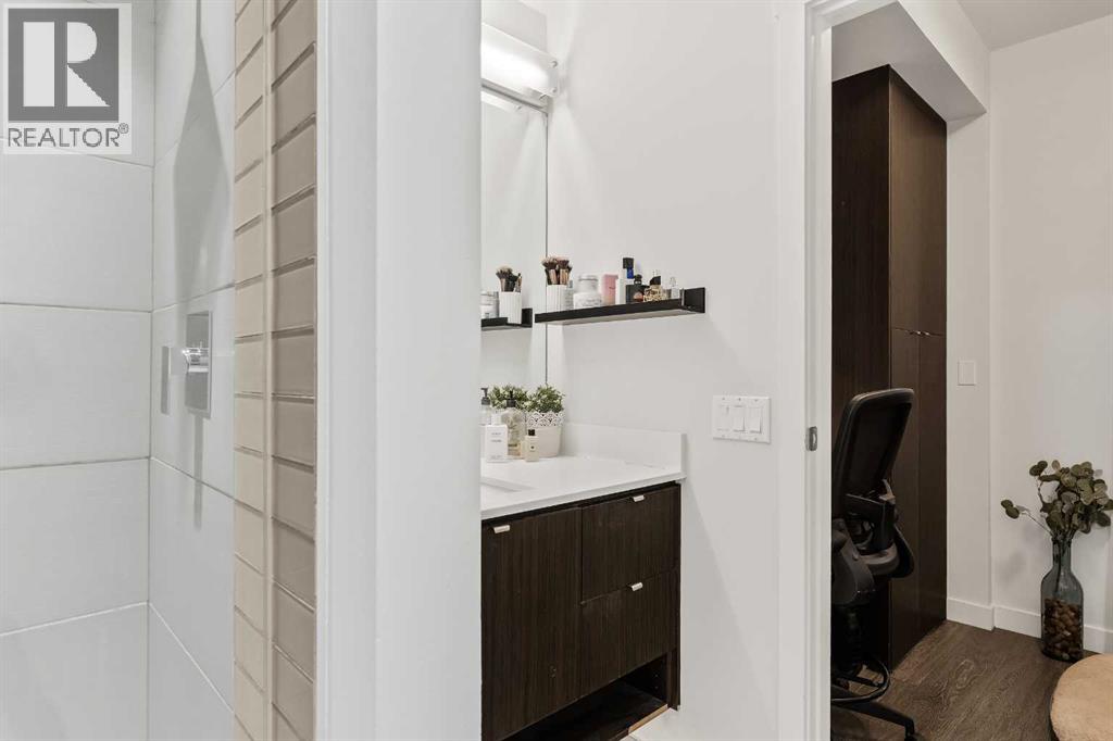 Single Family House for Sale in    Avenue SW Mission Calgary 
