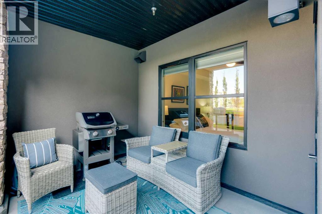 Single Family House for Sale in   Wolf Hollow Crescent SE Wolf Willow Calgary 