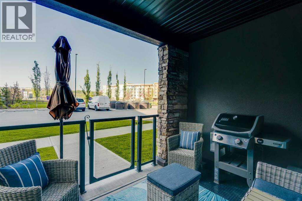 Single Family House for Sale in   Wolf Hollow Crescent SE Wolf Willow Calgary 