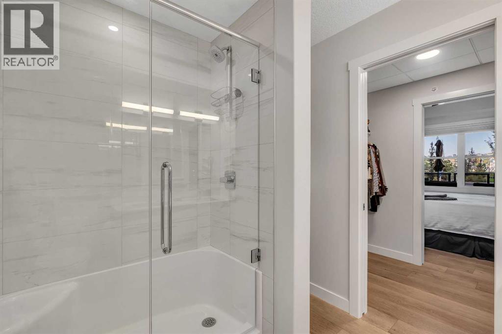 Single Family House for Sale in   Wolf Hollow Crescent SE Wolf Willow Calgary 