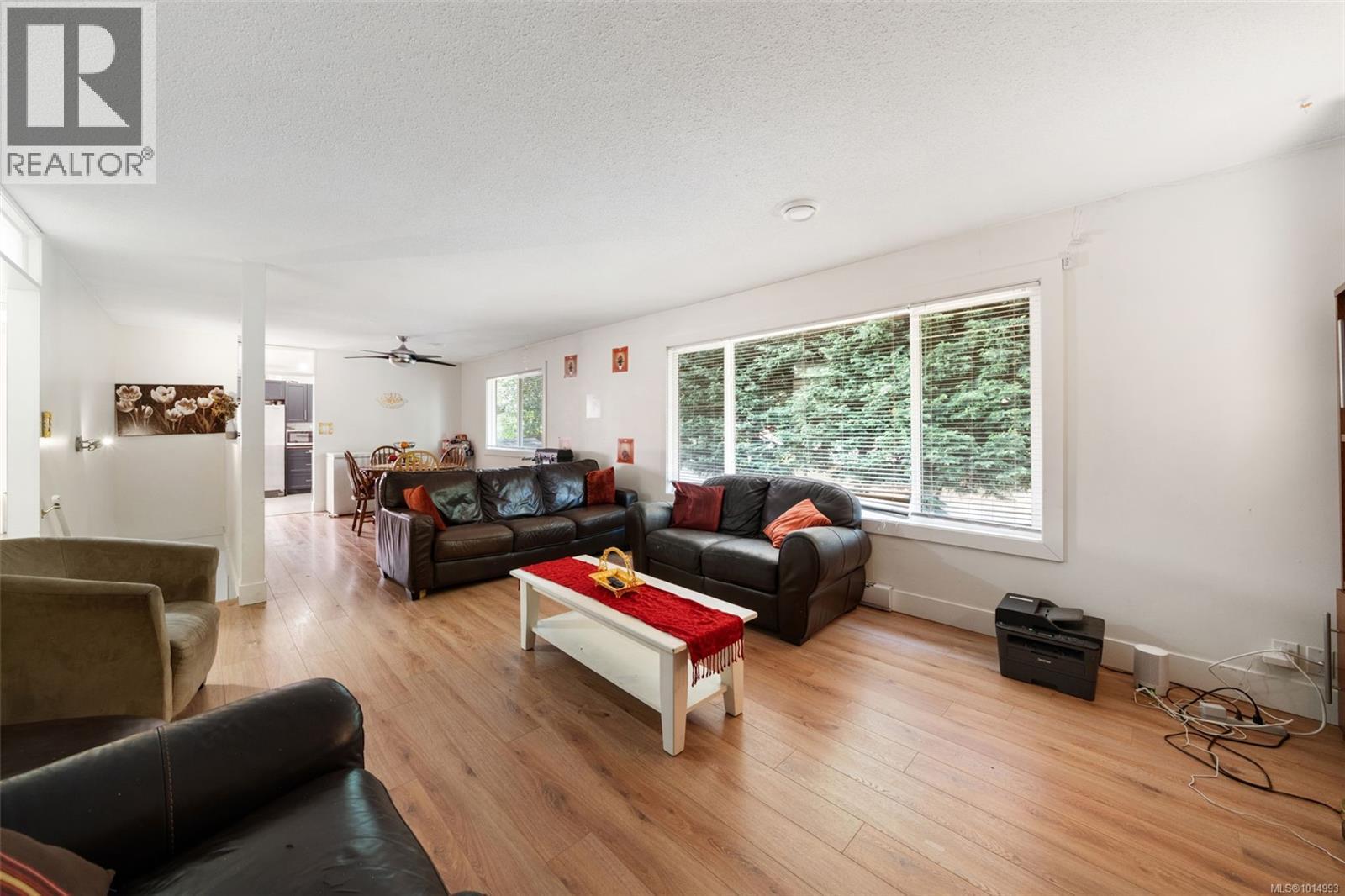  798 Cecil Blogg Drive, Colwood