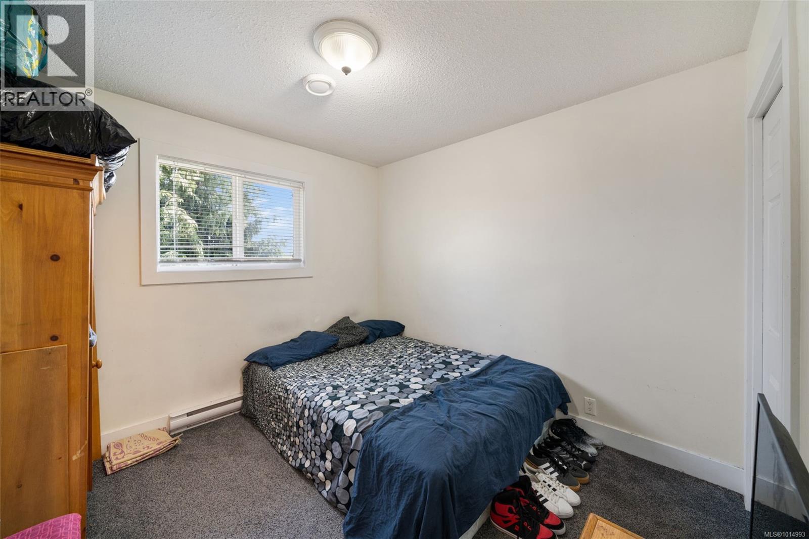  798 Cecil Blogg Drive, Colwood
