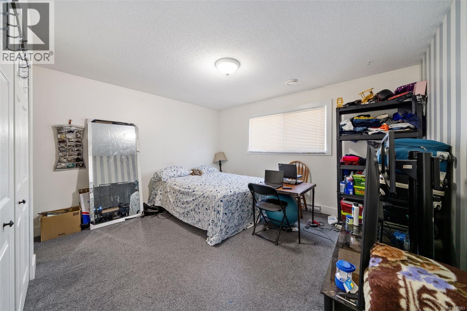  798 Cecil Blogg Drive, Colwood
