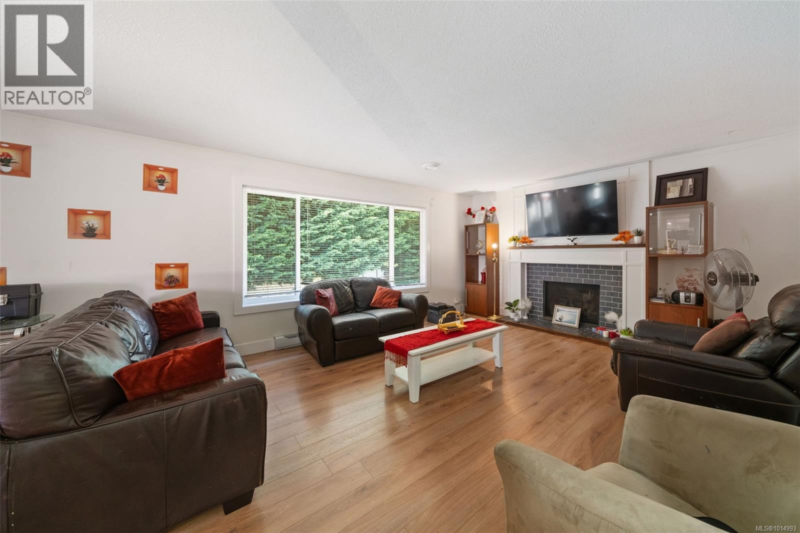  798 Cecil Blogg Drive, Colwood