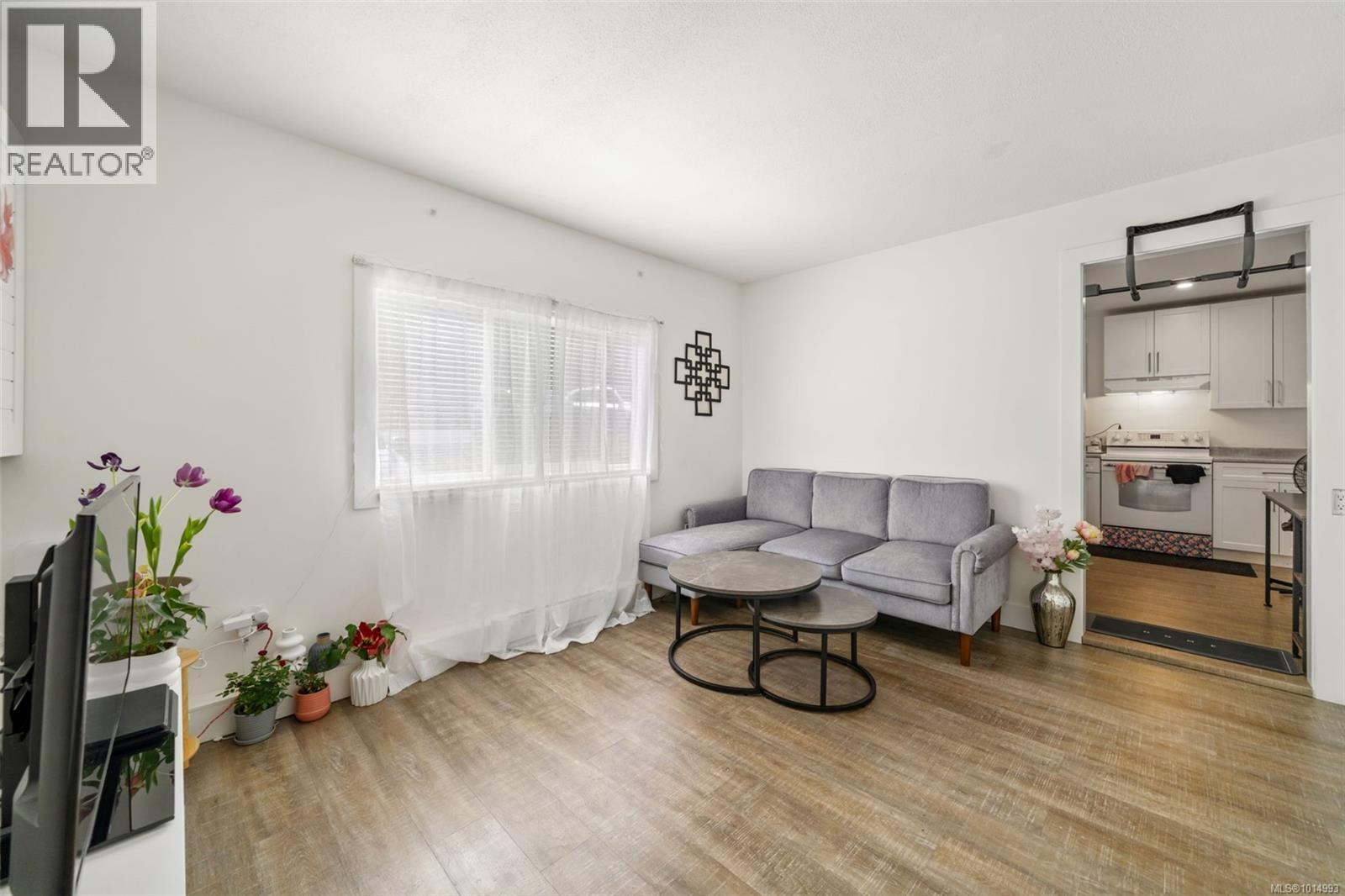  798 Cecil Blogg Drive, Colwood