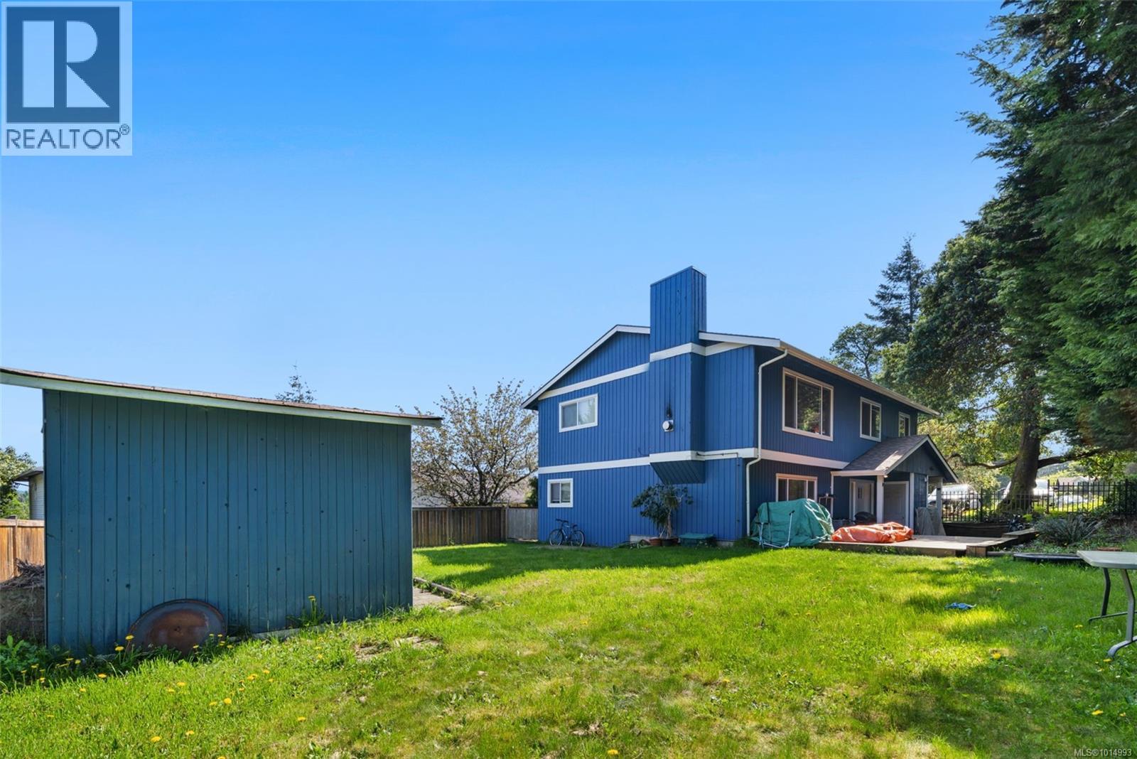  798 Cecil Blogg Drive, Colwood