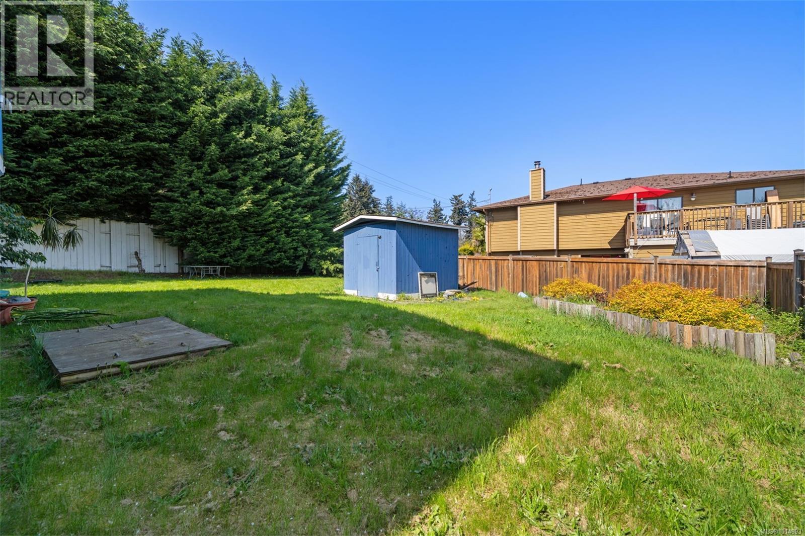  798 Cecil Blogg Drive, Colwood