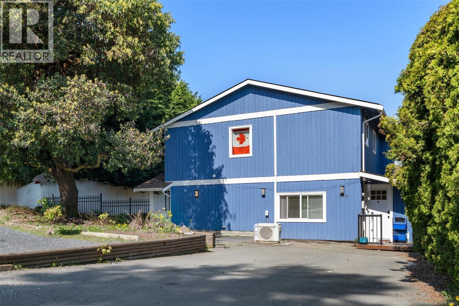  798 Cecil Blogg Drive, Colwood
