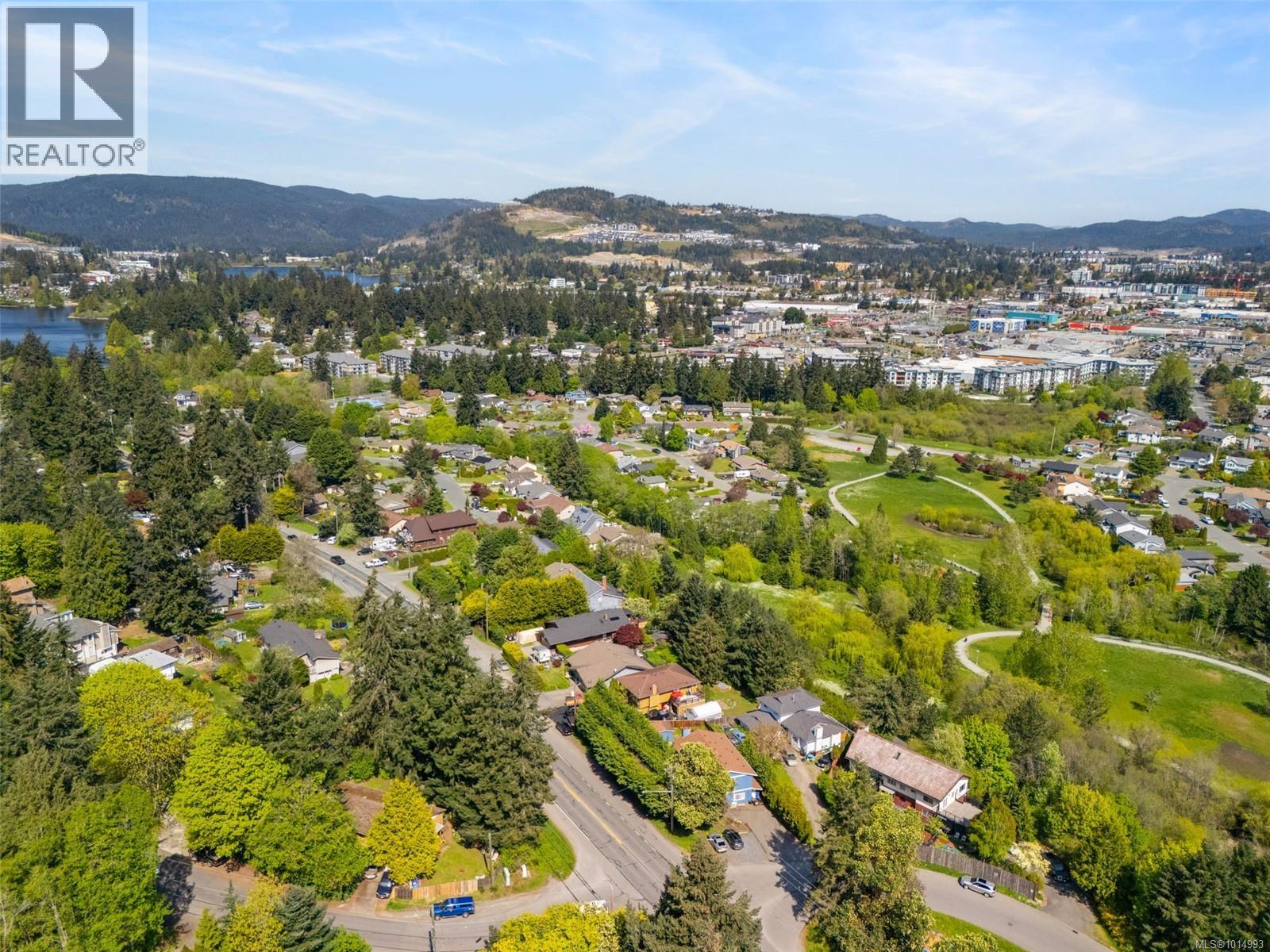  798 Cecil Blogg Drive, Colwood