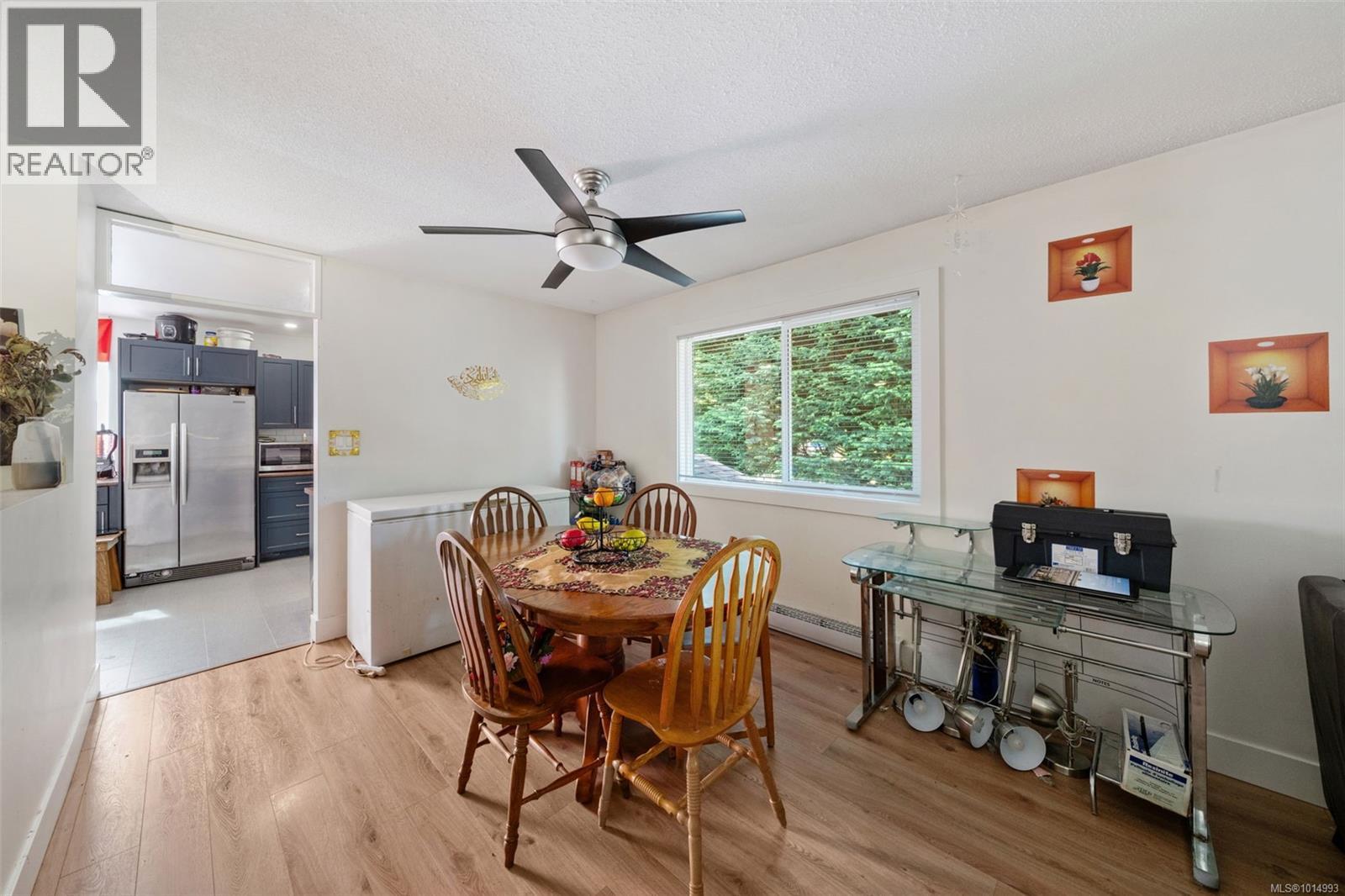  798 Cecil Blogg Drive, Colwood