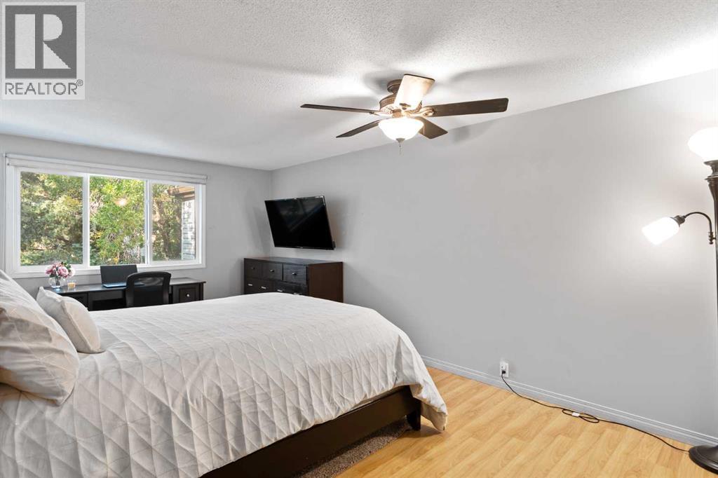 Single Family House for Sale in   Sabrina Road SW Southwood Calgary 