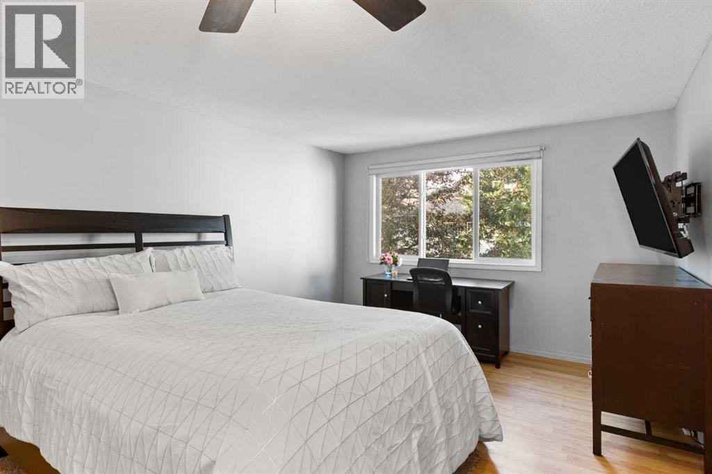Single Family House for Sale in   Sabrina Road SW Southwood Calgary 