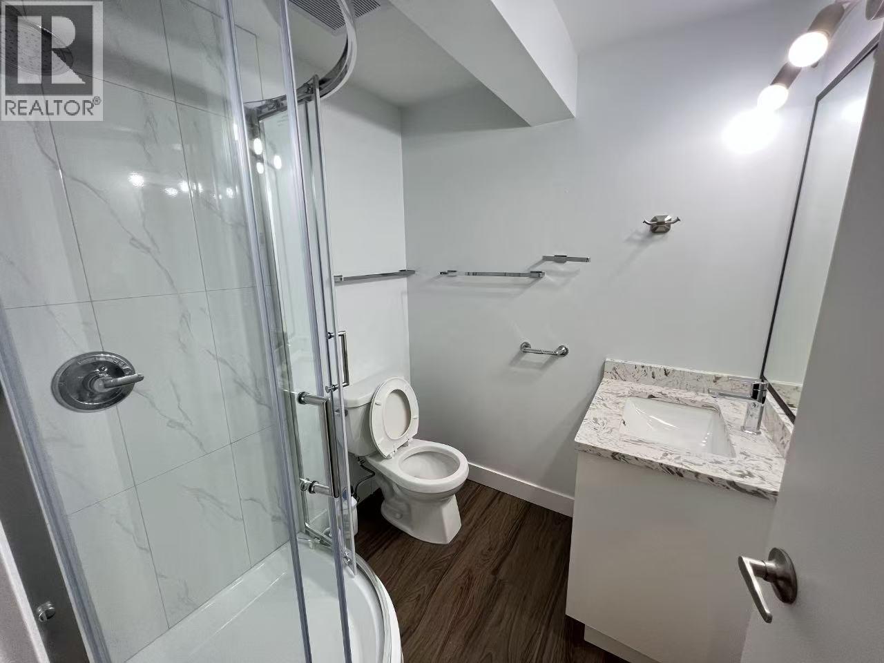 7789 DOW AVENUE, Burnaby