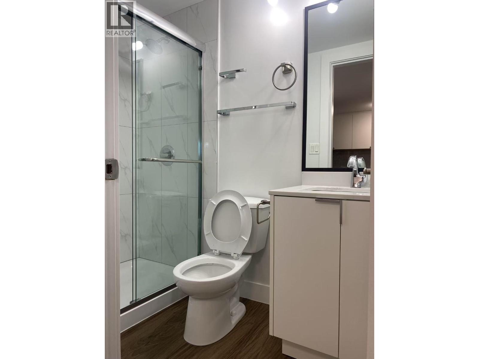 7789 DOW AVENUE, Burnaby