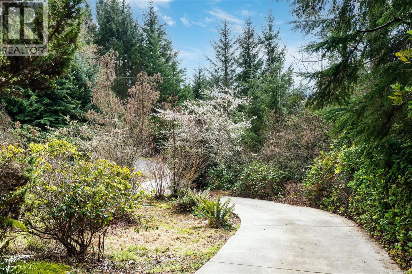  2601 Seaside Drive, Sooke