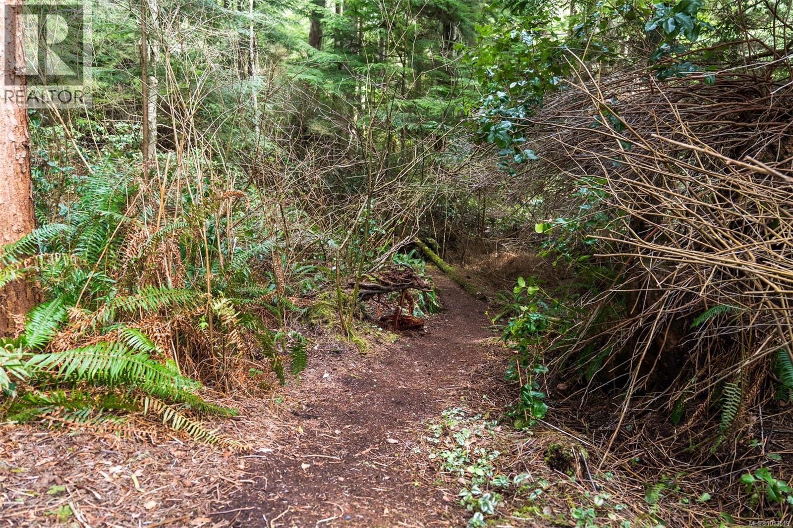  2601 Seaside Drive, Sooke
