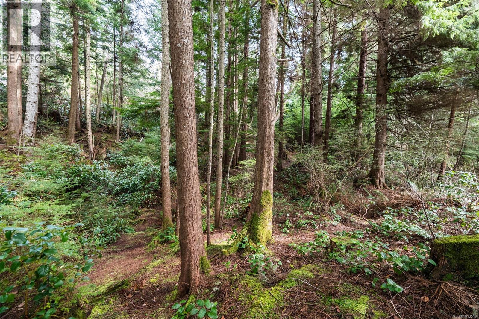  2601 Seaside Drive, Sooke