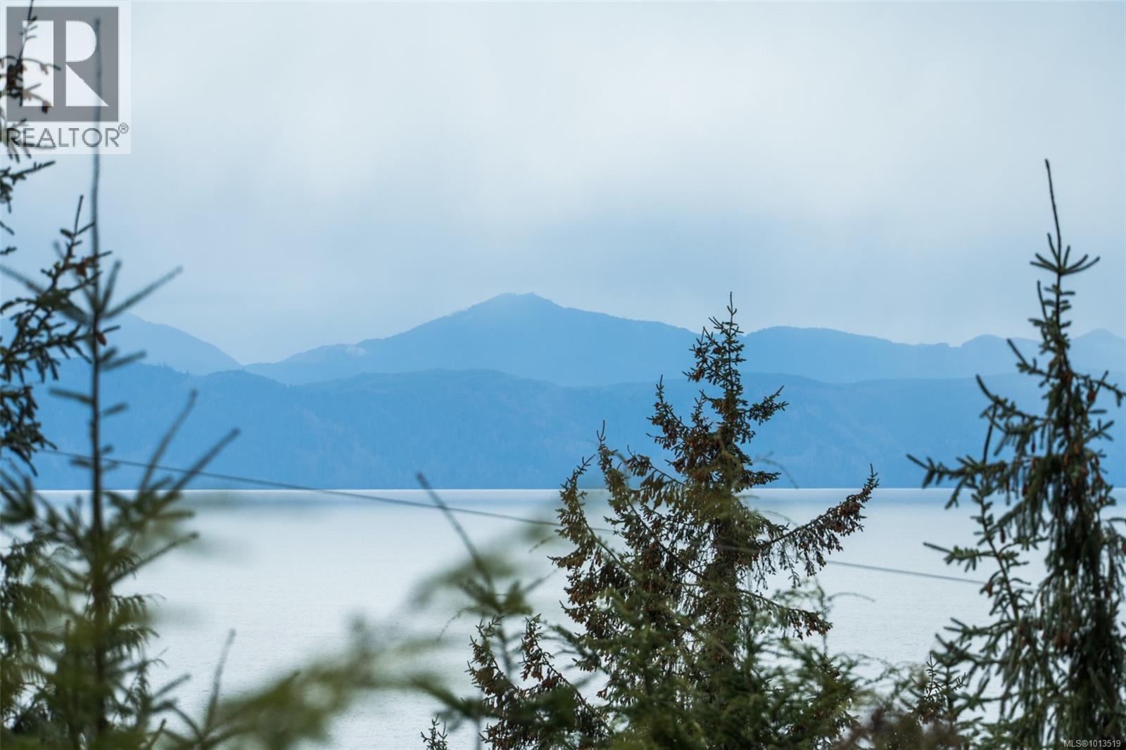 2601 Seaside Drive, Sooke