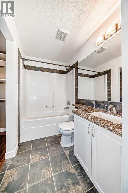 Single Family House for Sale in  Sage Hill Common NW Sage Hill Calgary 