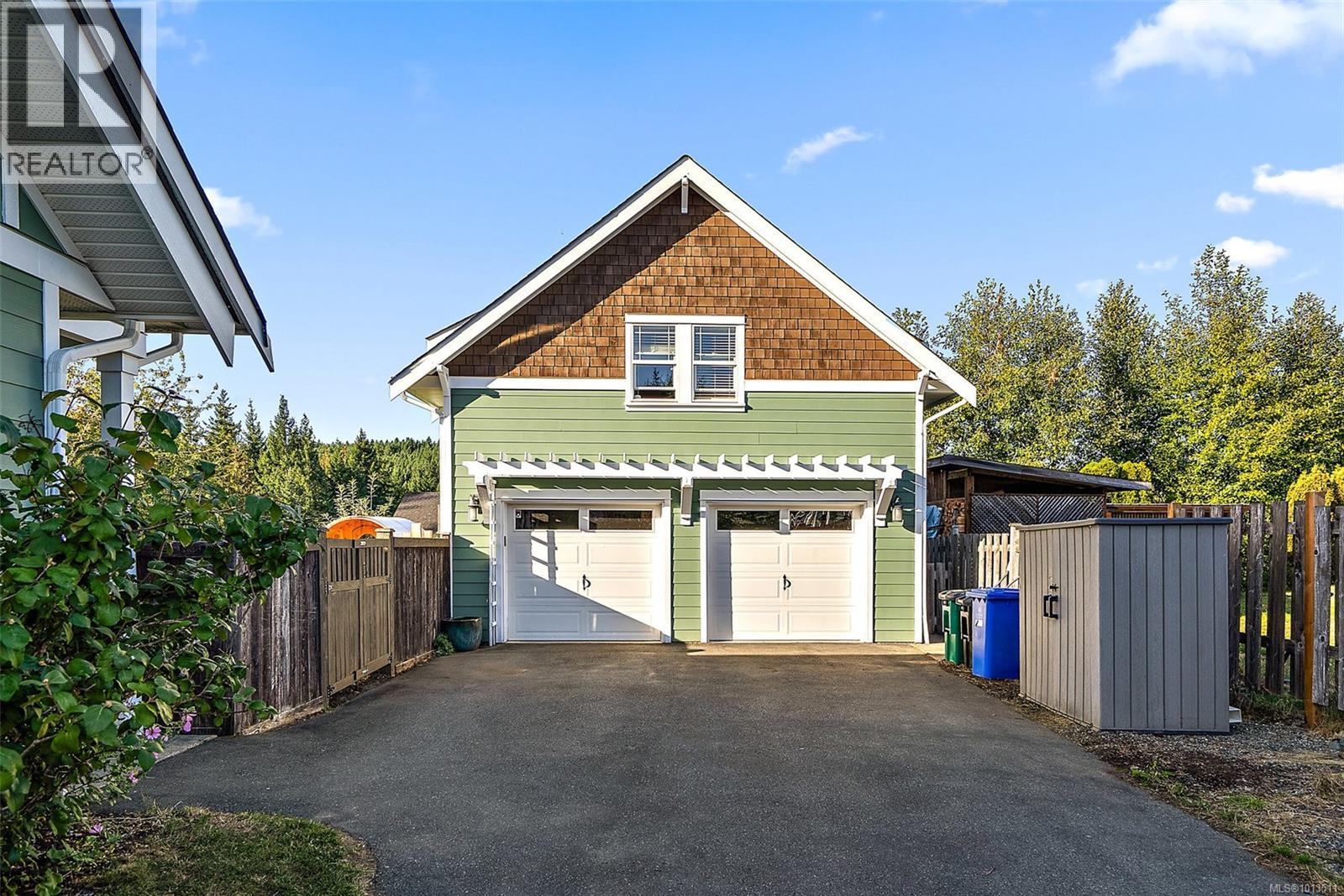 2219 Baron Rd, Shawnigan Lake