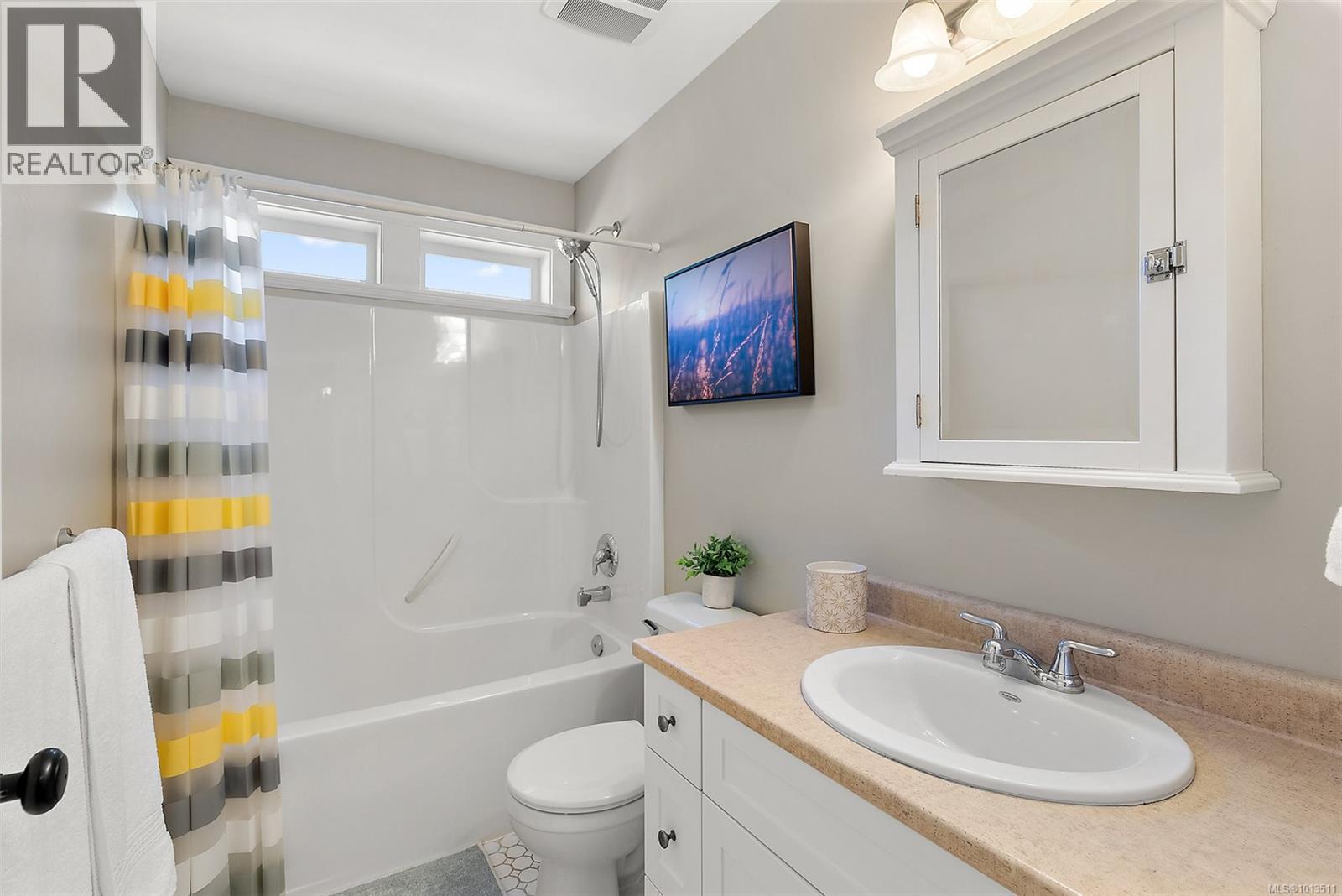 2219 Baron Rd, Shawnigan Lake