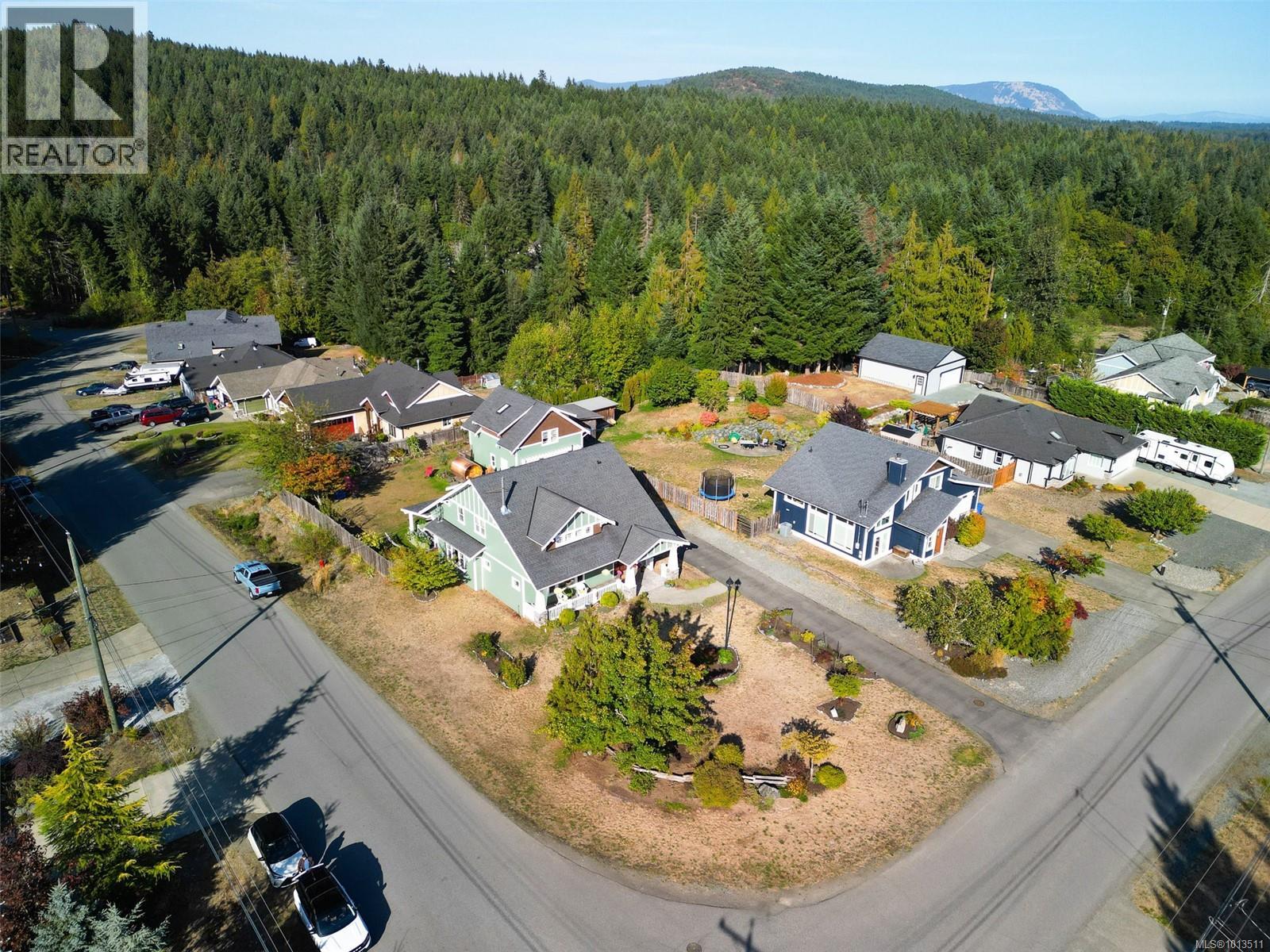 2219 Baron Rd, Shawnigan Lake