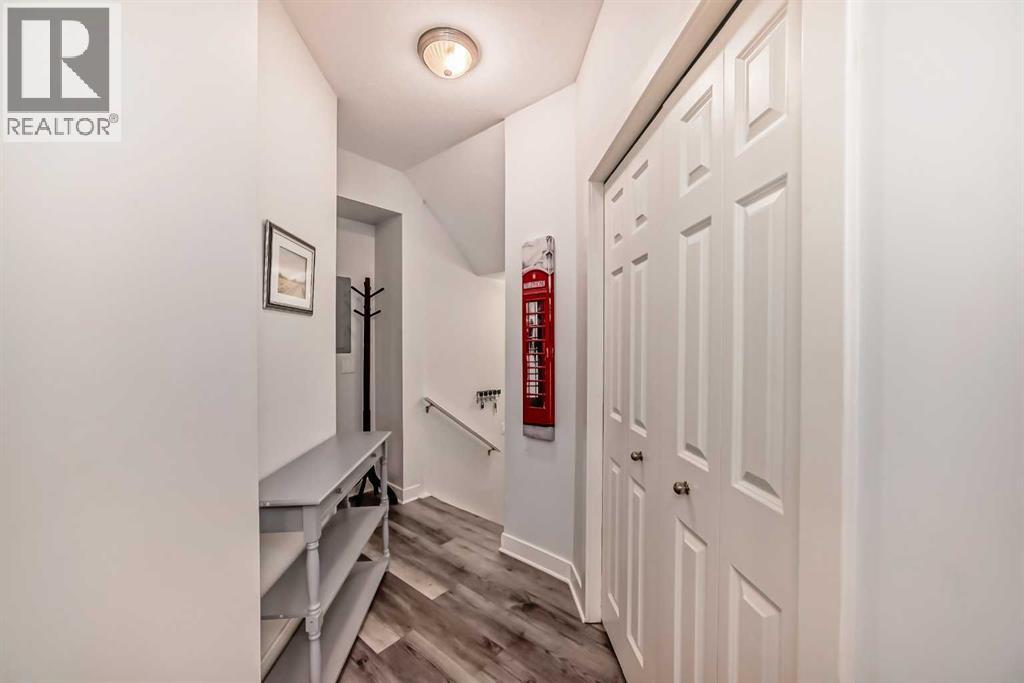 Single Family House for Sale in   Parkdale Boulevard NW Parkdale Calgary 