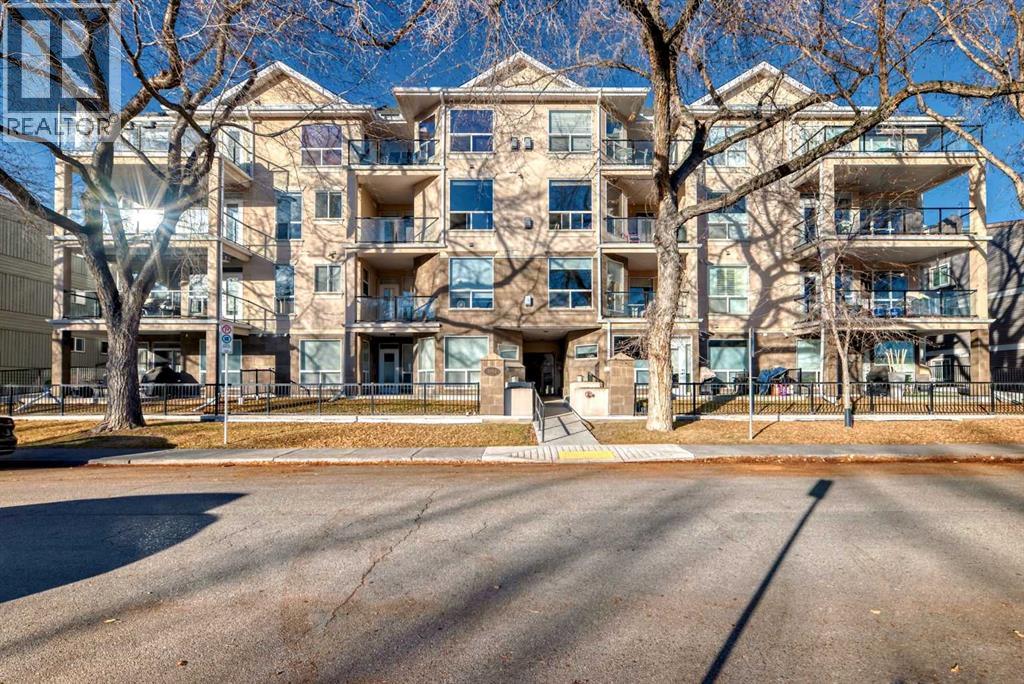 Single Family House for Sale in   Parkdale Boulevard NW Parkdale Calgary 