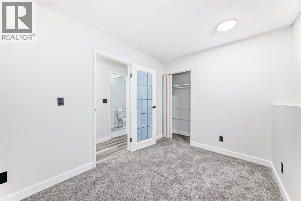 Single Family House 4 Level for Sale in  Bernard Place NW Beddington Heights Calgary 