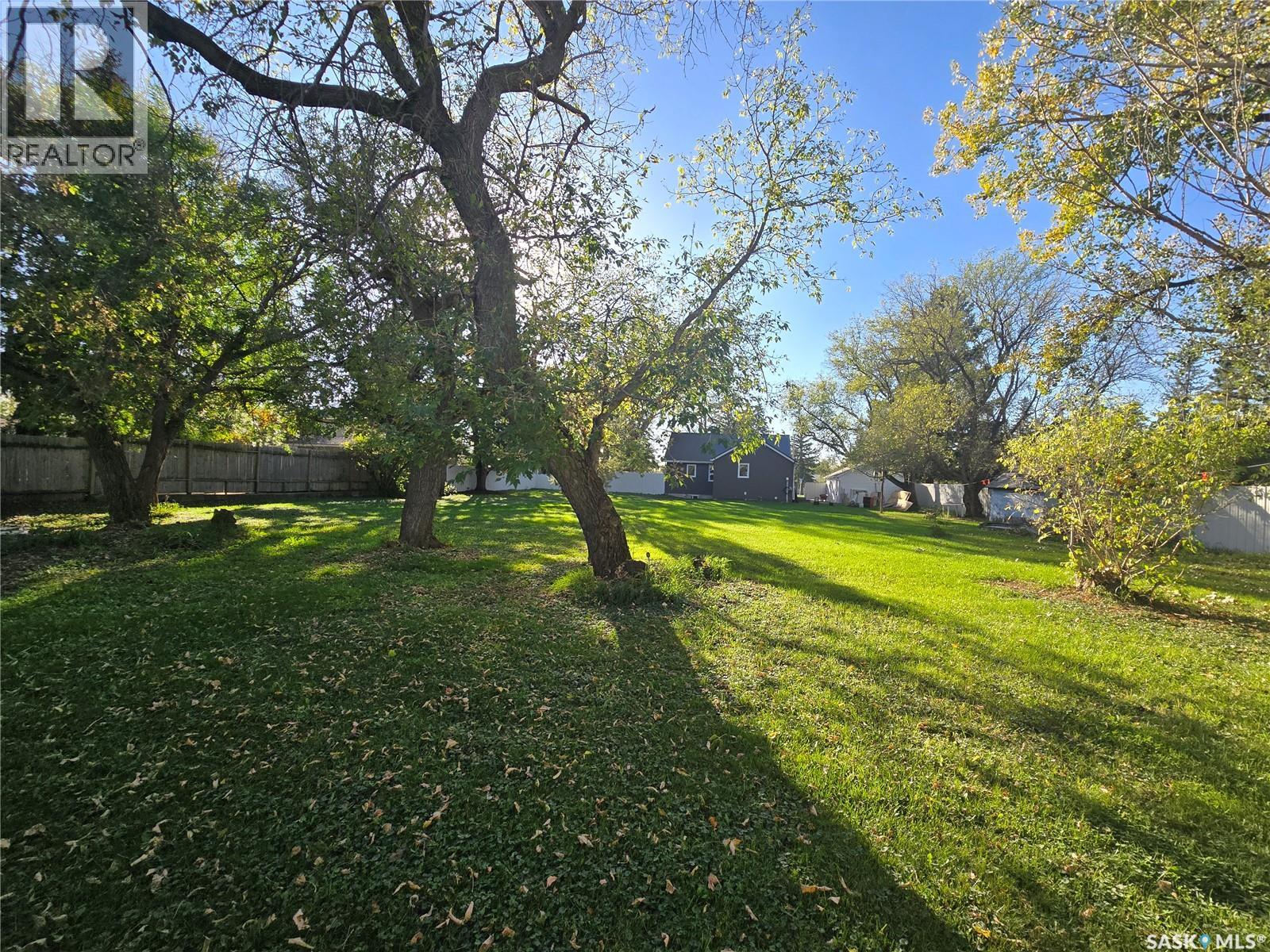 315 GOVERNMENT ROAD - 3