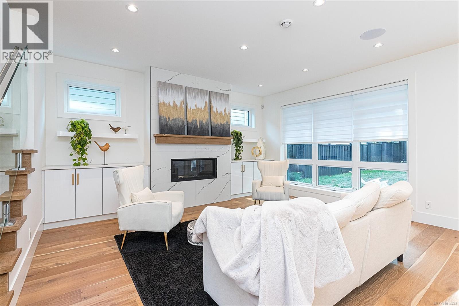 2555 Sinclair Rd, Saanich
